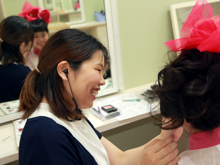 お子さまの髪の毛を生かしたヘアセット